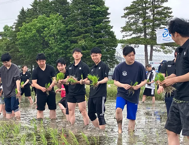 【ネッツトヨタ札幌 米米club】