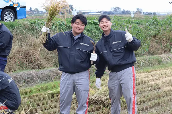 【島田農園「米米club」稲刈り】